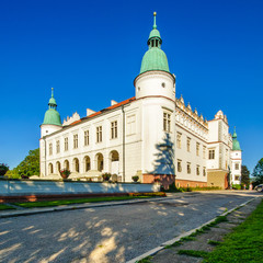 Fototapeta na wymiar Renesansowy pałac w Baranowie Sandomierskim