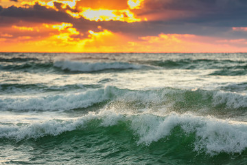 Obraz na płótnie Canvas Sunrise Wave