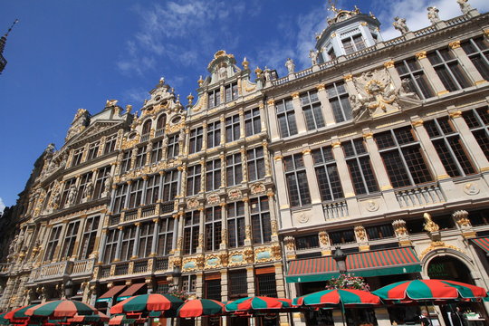 Brüsseler Pracht / Barocke Zunfthäuser an der Nordwestseite des Grand`Place im Herzen von Brüssel