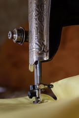 Hand sewing machine