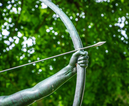 Archery sculpture