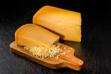 ゴーダチーズ　Gouda cheese