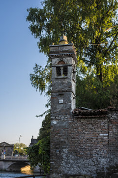 Piccolo campanile