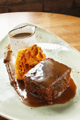 sticky toffee pudding