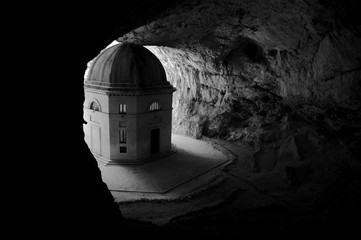 Santuario di Genga