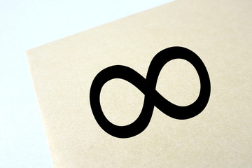 無限大
