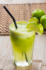 fresh blended apple juice
