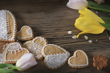 gingerbread heart-shaped
