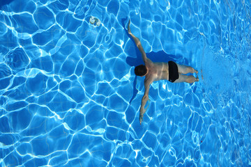 Fototapeta premium swimmer in the pool