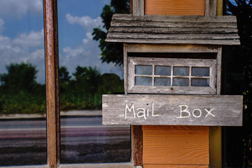 Vintage Classic Mail Box