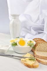  breakfast with eggs