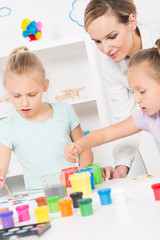 Fototapeta premium Focused on a serious artistic assignment