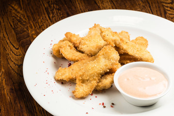 chicken nuggets with sauce