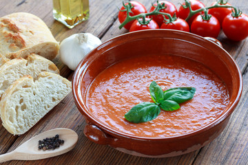 Mditerane Tomatensuppe