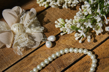 Bridal accessories and white lilac 2