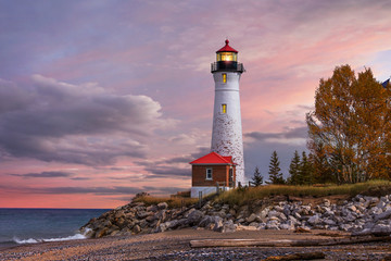Naklejka premium Sunset at the Crisp Point Lighthouse