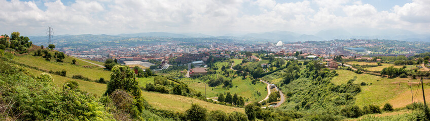 Obraz premium Oviedo Panorama vom Monte Naranco Spanien Nordspanien Asturien (Asturias)