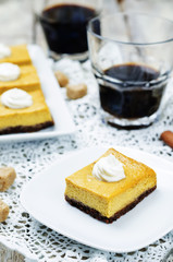 greek yogurt pumpkin pie bars