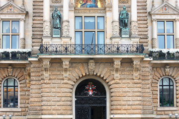 Obraz premium The Town Hall of Hamburg and the seat of the Hamburg Parliament