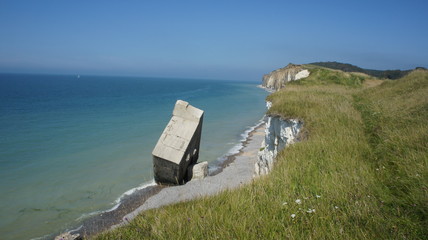 Quiberville et le "Bunker" tombe de la falaise.