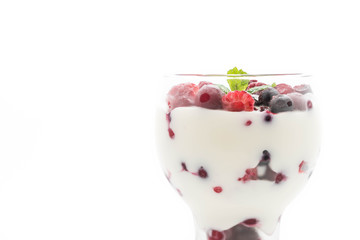 yogurt with mixed berries