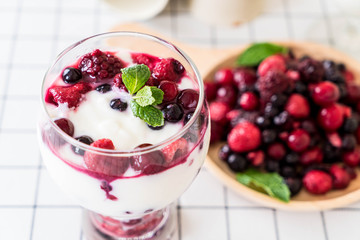 yogurt with mixed berries