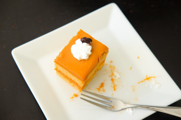 Thai tea layer cake with mold