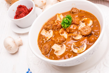 True North German mock turtle soup with mushrooms
