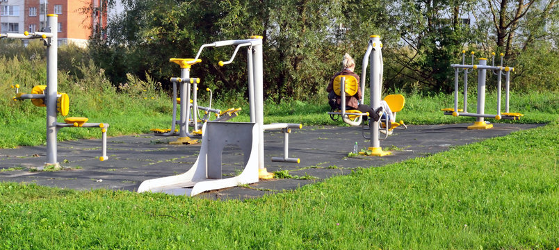 playground for outdoor training simulators