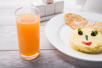 mashed potatoes and chicken meat