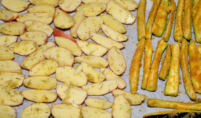 Patate rosse pronte per il forno