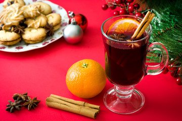 Christmas mulled wine and Christmas decoration

