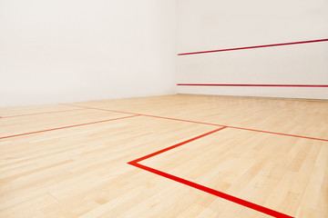 wooden floor-International squash court - 119550807