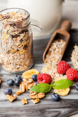 Muesli with berries