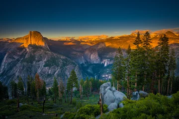 Fotobehang Half Dome National Park Yosemite Half Dome lit by Sunset Light Glacier Poi
