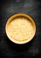 Dry rice in a bowl.