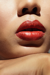 Glamour allure lips