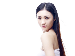 Naklejka premium young and beautiful asian model, isolated on white background