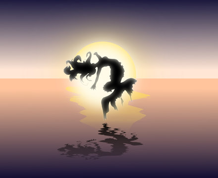 Zeemeermin springt uit water bij zonsondergang