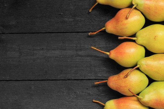Ripe pears background