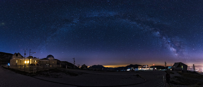 Italy, Abruzzo, Gran Sasso e Monti della Laga National Park, Milky way on Campo Imperatore, astronomical observatory