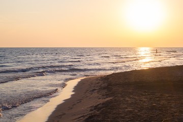 Obraz premium Beautiful blue waves of adriatic sea during sunset