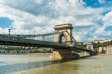 Naklejka premium Budapest, Hungary - 15 August 2016. Famous spectacular The Szechenyi Chain Bridge