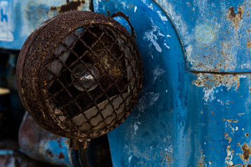Rust on front lampl the American old truck