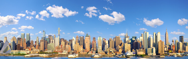 Manhattan Midtown skyline panorama over Hudson River, New York