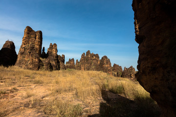 The peaks of Sindou