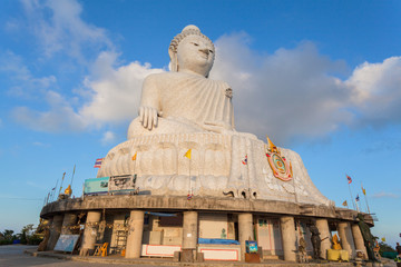 Fototapeta premium Big Buddha statue Was built on a higt hilltop of Phuket Thailand Can be seen from a distance.