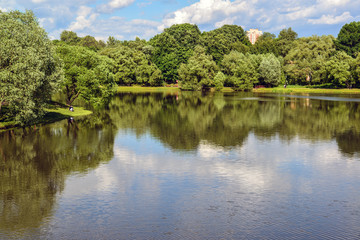 Fototapeta na wymiar Big Pond Tsaritsyno in Moscow, Russia