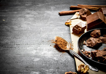 Milk chocolate with cocoa.