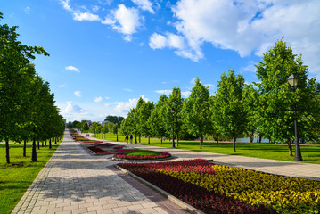 Fototapeta na wymiar General view of park Tsaritsyno in summer at Moscow, Russia